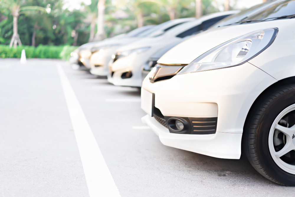 無料代車完備